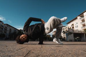 [Semaine des Cultures Urbaines] Conférence dansée : L'histoire du breakdance de New-York aux JO 2024 - Break'in School