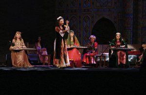 Le Salon de Musique - Voyage en Asie centrale en pays ouïghour
