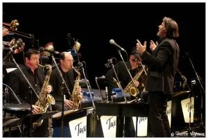 TUXEDO BIG BAND (LA FABRIQUE DU JAZZ)