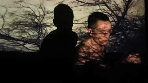 À corps défendu / Mika Pagnat + Danser dans mon petit salon sans me poser de questions / Détachement international du muerto coco