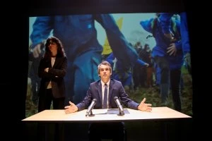 POURQUOI LES GENS QUI SÈMENT