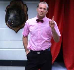 LE DÉFILÉ DE HAUTE CULTURE - Helmut von Karglass