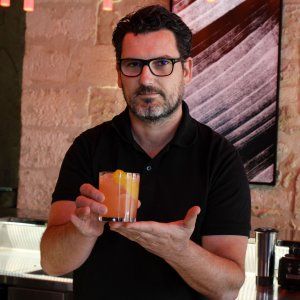 Créez votre cocktail de A à Z avec Julien Escot, champion du monde des barmans