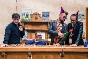 LES FATALS PICARDS "fêtent leurs 25 ans" + 400 STRINGS