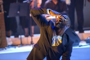 CIE JAMES CARLÈS DANSE & COJAMES CARLÈS, EMMANUEL PI DJOB & GUESTS