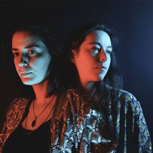 Mūn - Chansons à deux violoncelles