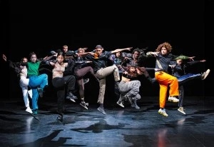 RAVE LUCID | Laura Defretin – Brandon Masele – Cie Mazelfreten