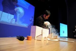 Design quantique : une autre façon de raconter la physique quantique avec l'aide de designers