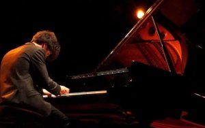 FRANÇOIS MOSCHETTA • GUILHEM FABRE PIANOS LE SACRE DU PRINTEMPS