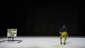 [Espace Roguet – DANSORAMA Festival] Untitled (some Faggy Gestures) - Andrea Givanovitch / Melted Milk