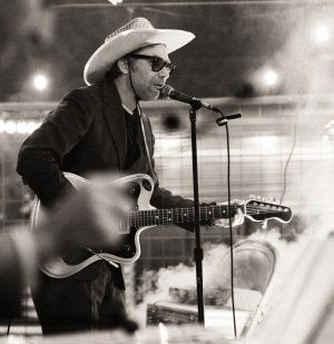 DERIVES SONORES : NAIM AMOR