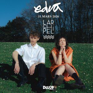 Edva en concert à l'Archipel (Paris)