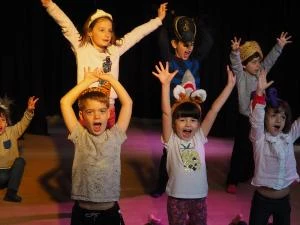 Stage théâtre enfants (27-29 juillet) proche Toulouse