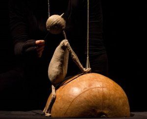 FICELLE / CIE LE MOUTON CARRÉ