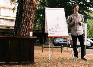 Les conférences de poche de Léon Lenclos - Ouverture(s) - Apporter du merveilleux au réel - Scènes Croisées de Lozère