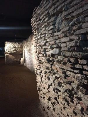 Palais de justice ou la ville enfouie