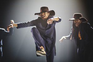 In The Middle - Marion Motin & Cie Swaggers