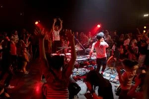 FÊTE DU KIWI : Bal, concert, spectacle et joie !