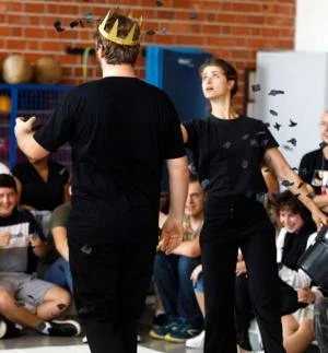 Mon royaume pour un cheval ! D'après Richard III de William Shakespeare Cie [Eudaimonia]