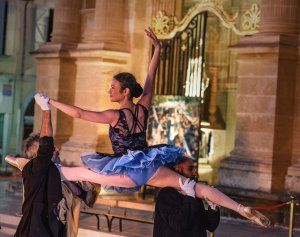 La peinture se lève aussi comme le peuple parfois et le soleil toujours !