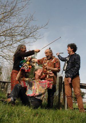 Bal sans frontières / Un pas de côté / Didier Dulieux & invité·es