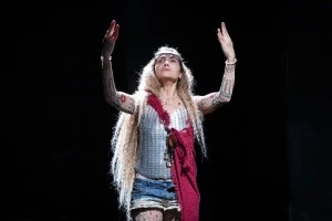 Il n'y a pas de ajar