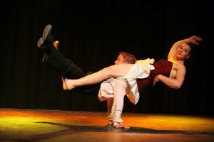 La famille Goldini - Cabaret cirque cirque & plus