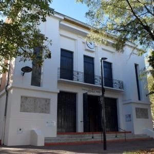 A la loupe : le Centre culturel Renan de Jean Montariol